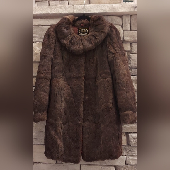 Gorgeous 100% Rabbit Fur Coat - Picture 1 of 4